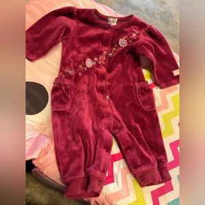 Carter’s Bodysuit Onesie Girls 6 month Baby